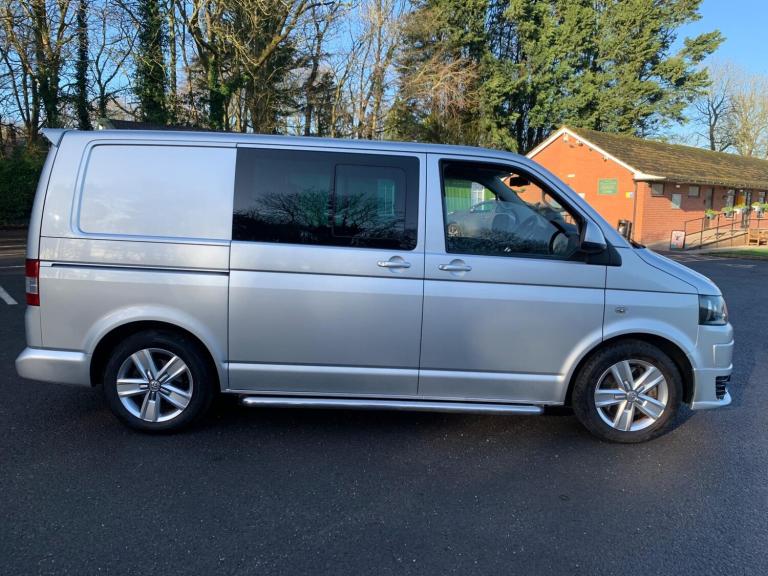 2010 Volkswagen Transporter 2.0 BiTDI BlueMotion Tech T32 Highline Kombi 4dr Diesel Manual L1 H1 ...