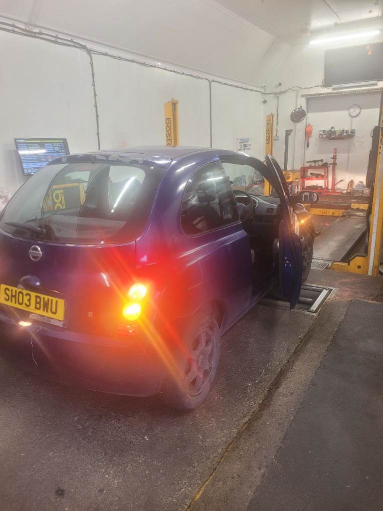 Nissan, MICRA, Hatchback, 2003, Manual, 998 (cc), 3 doors