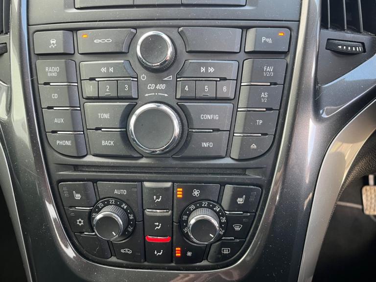 2013 Vauxhall Astra 2.0 CDTI ELITE Hatchback Diesel Manual