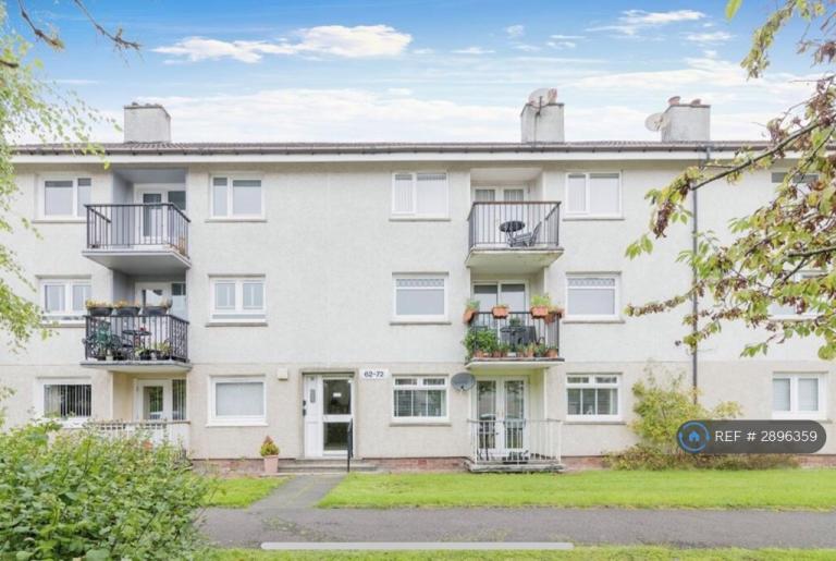 2 bedroom flat in Aikman Place, East Kilbride, Glasgow, G74 (2 bed) (#2896359)