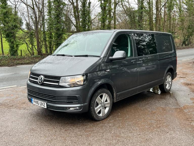 2016 Volkswagen Transporter 2.0 TDI T32 BlueMotion Tech Highline Kombi FWD LWB Euro 5 (s/s) 5dr W...