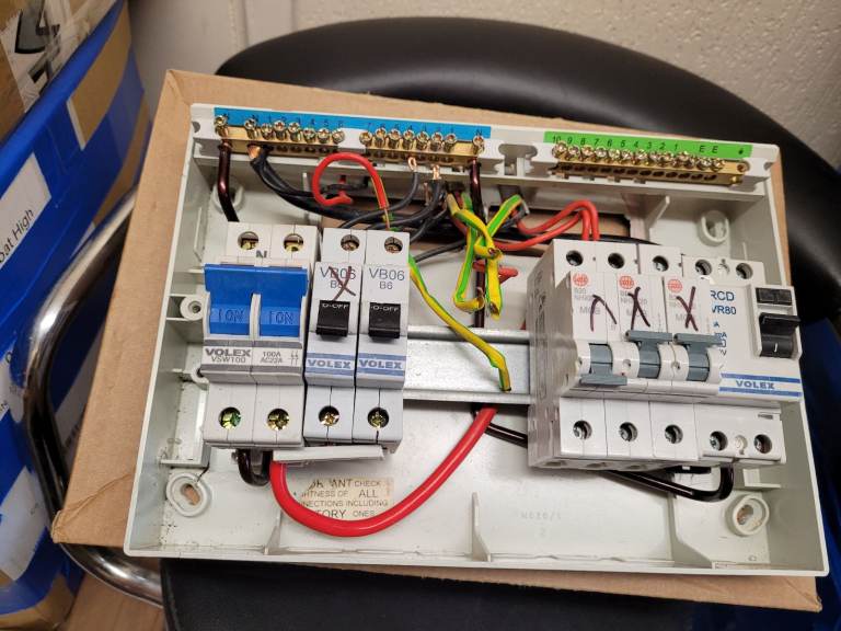 Wylex Consumer Unit with Circut Breakers 