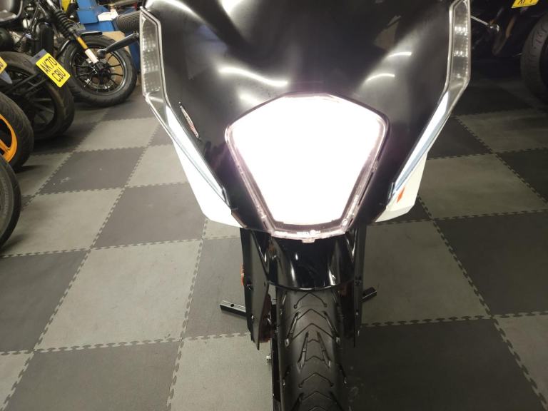 KTM RC 125 2022 ABS 