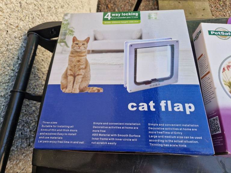 2x pet doors