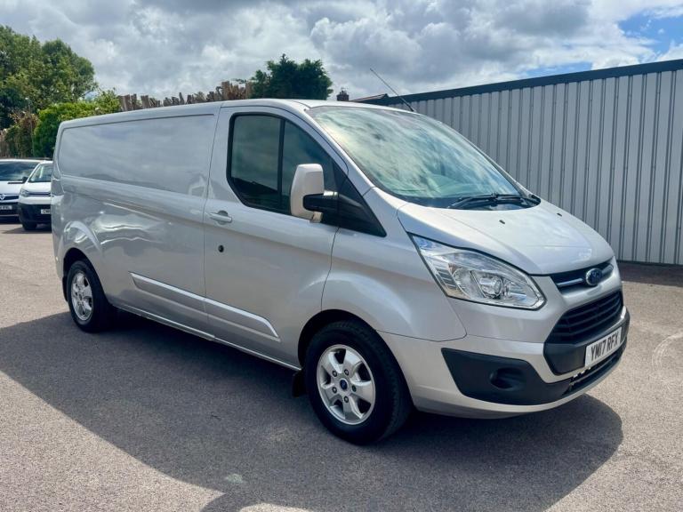 2017 Ford Transit Custom 2.0 TDCi 130ps Low Roof Limited Van PANEL VAN DIESEL Manual