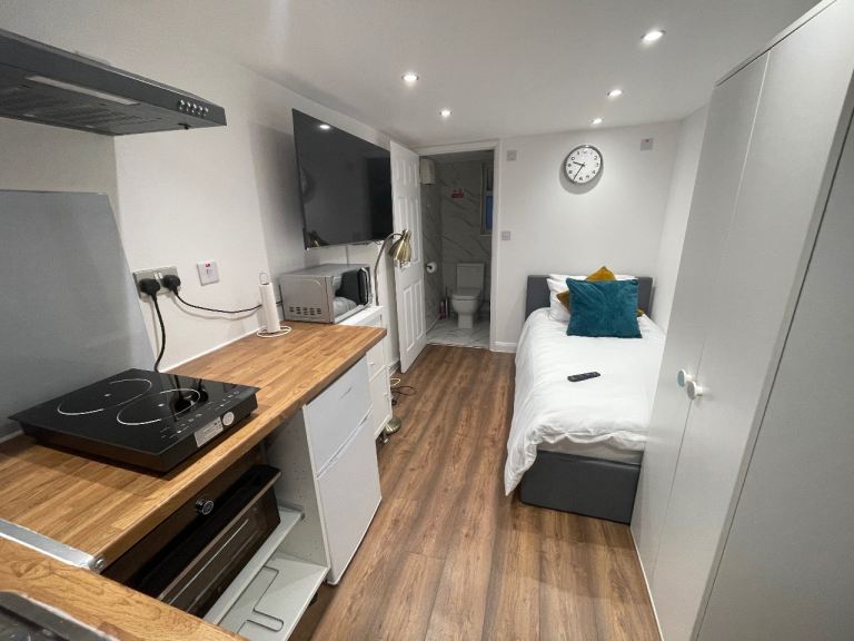Self-Contained Garden Annexe – £750 PCM (Bills Included)