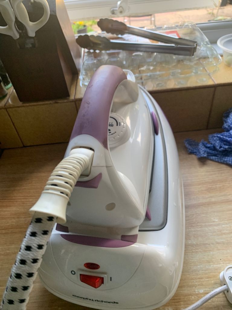 Morphy Richards Steam Iron – Good Condition, White and Purple