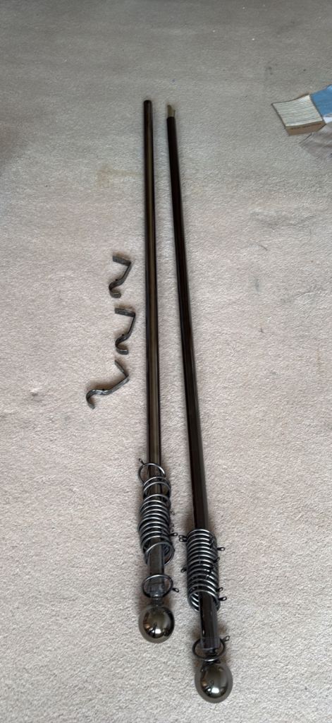 Curtain Pole (gunmetal)