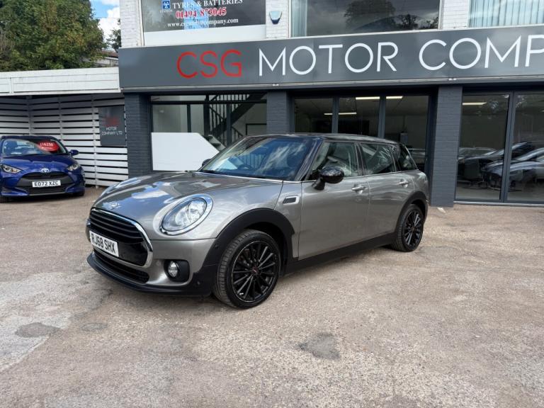 Mini Clubman 1.5 Cooper Classic 6dr Auto -PAN ROOF - HEATED LEATHER - HEAD UP