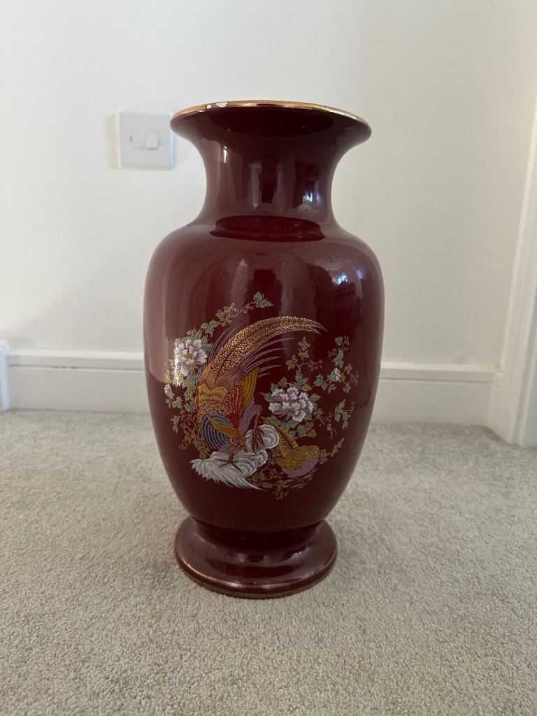 Decorative Red Oriental Vase – 40cm Tall – Floral & Bird Design