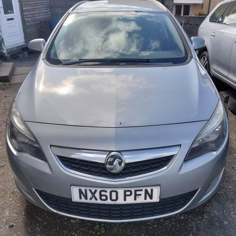 Vauxhall, ASTRA, Estate, 2011, Manual, 1686 (cc), 5 doors