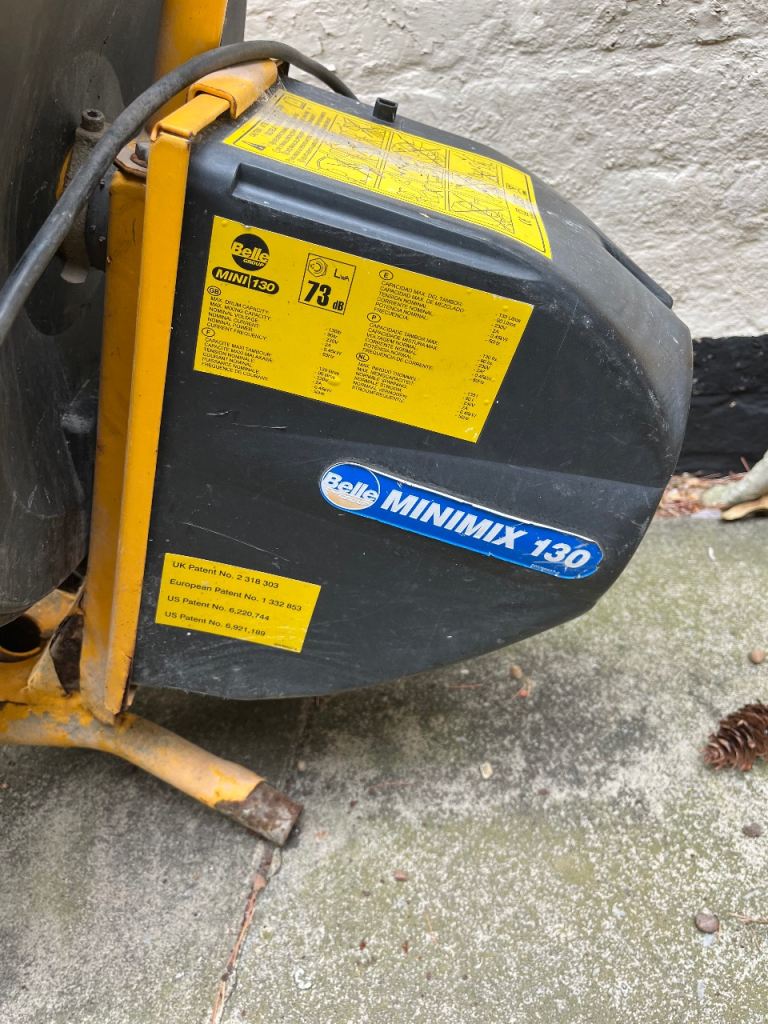 Belle Minimix 130 Concrete Mixer – Fully Functional