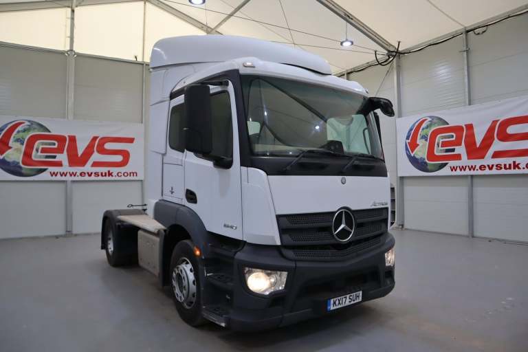 2017 (17 PLATE) Mercedes Benz Actros 1840 4x2 Euro 6 Tractor Units