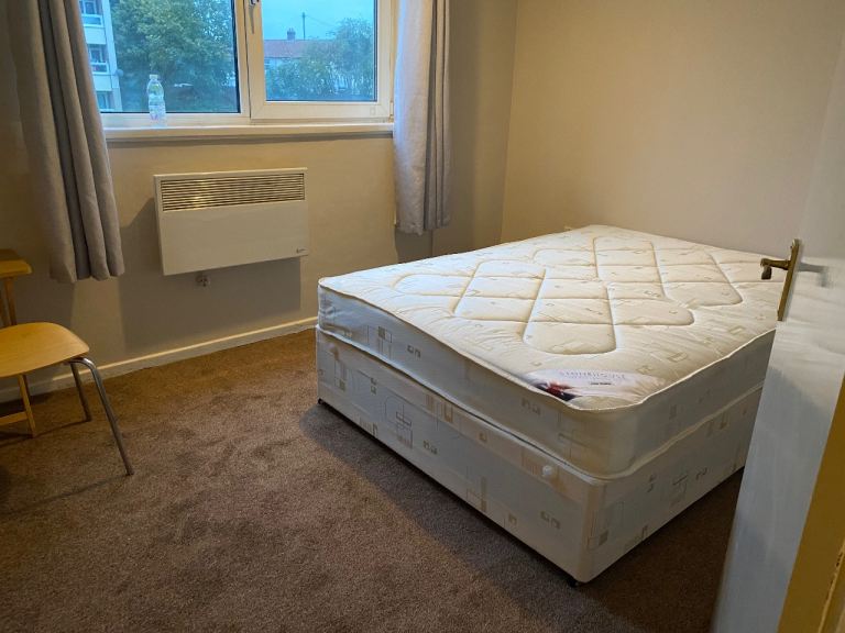 Room in 3 bed flat NR3 2PS