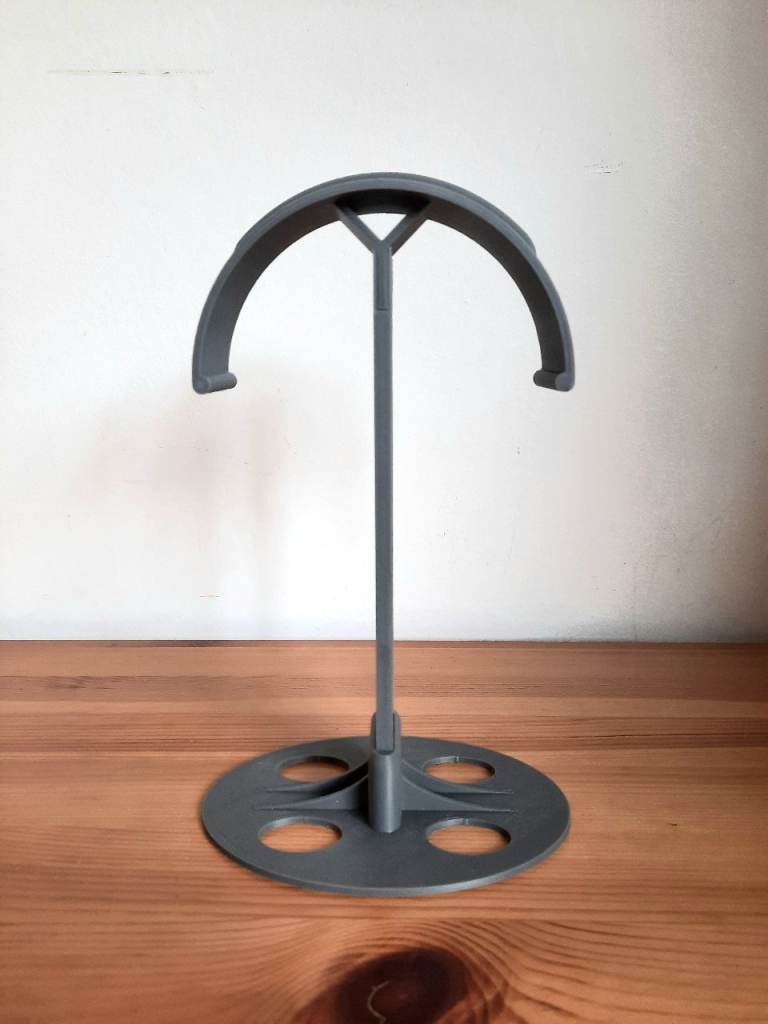 Headphone stand