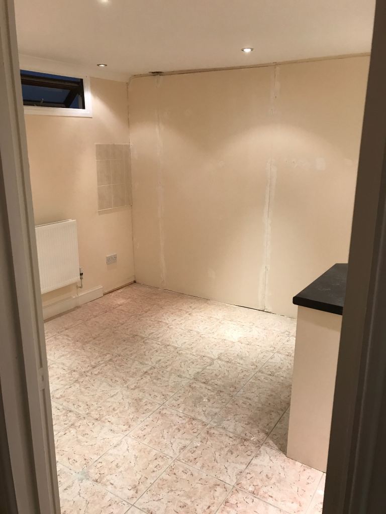 2-Bedroom Flat  Live and Work Space to Rent  Gillingham