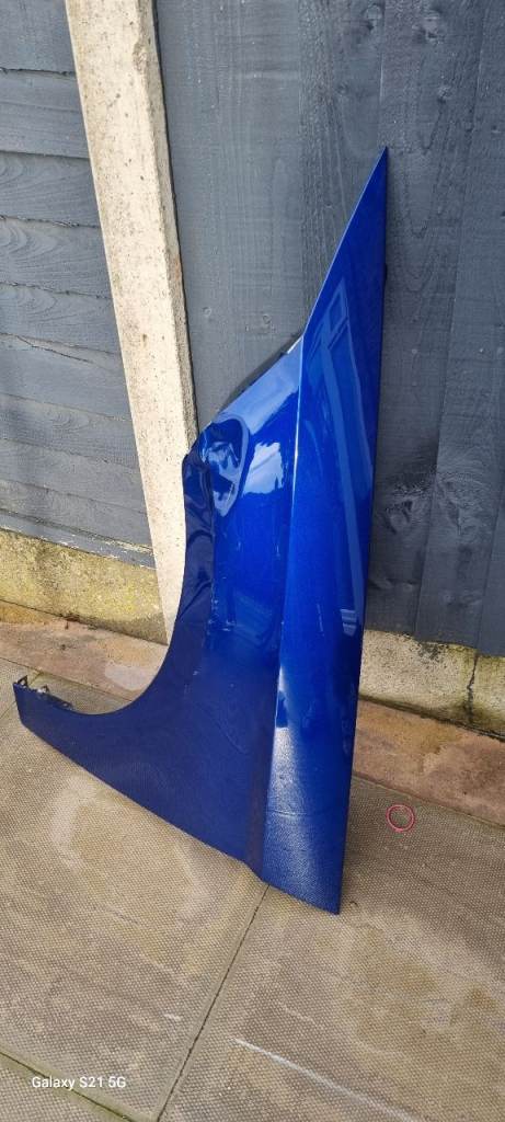 Seat leon mk3 Face-lift Driver Side Wing 2017/2020 in blue 