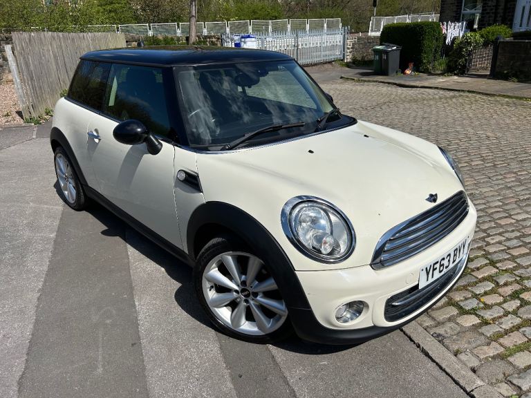 2013 (63) MINI COOPER 1.6D £20 TAX 