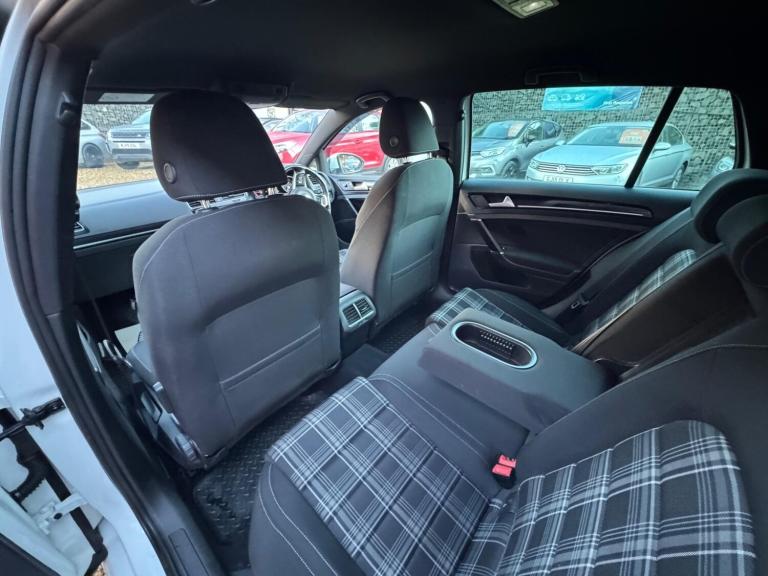 2016 Volkswagen Golf 2.0 TDI BlueMotion Tech GTD Euro 6 (s/s) 5dr HATCHBACK Diesel Manual