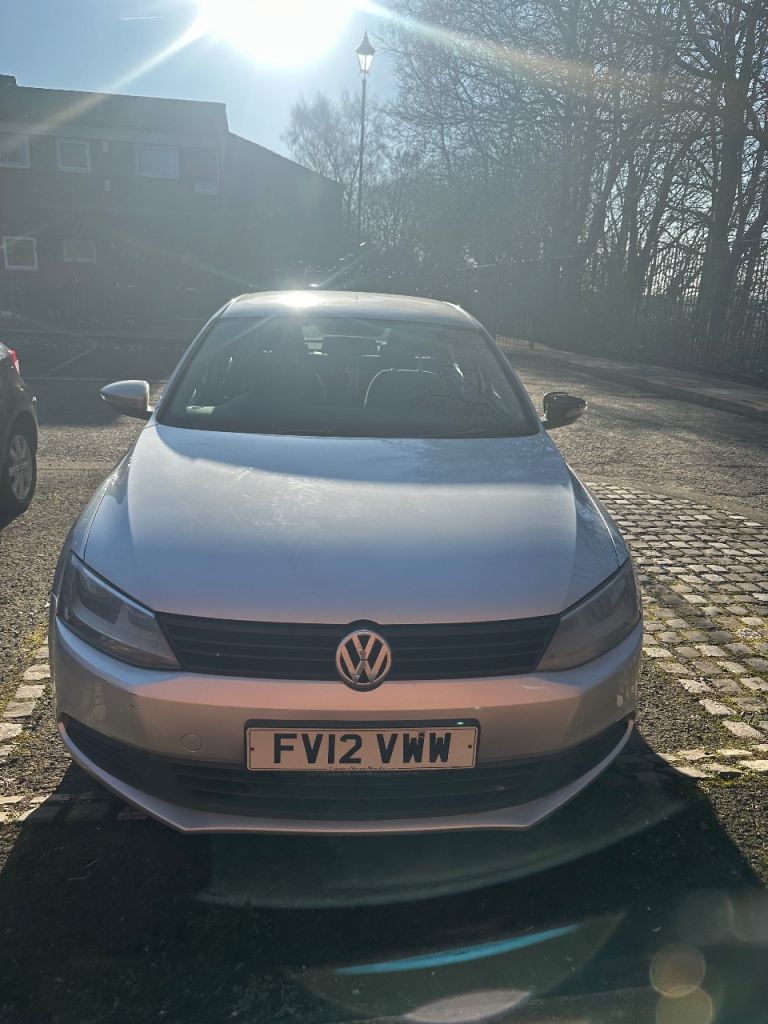 Volkswagen, JETTA, Saloon, 2012, Semi-Auto, 1598 (cc), 4 doors