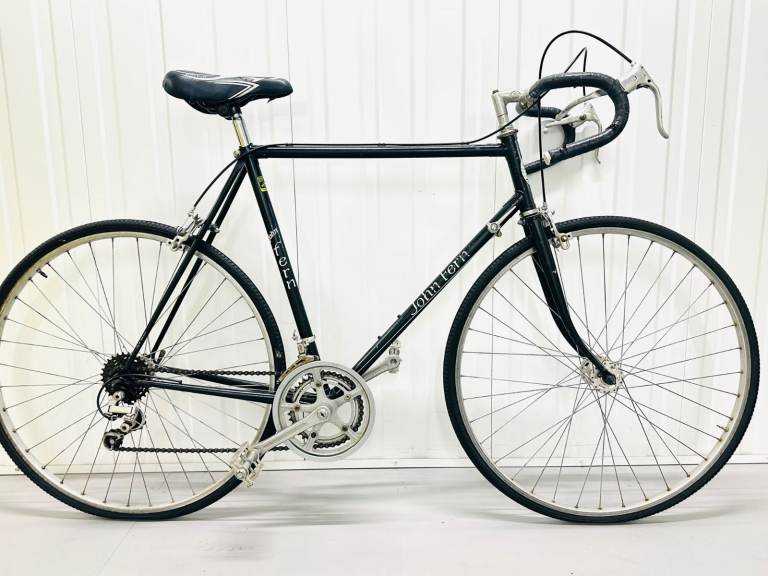 QQ J Fern Road Bike 58 cm 10 speed Fully Serviced