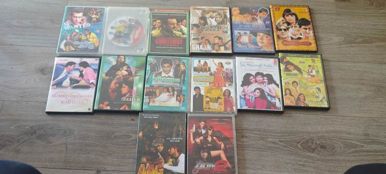 14x Bollywood Movies DVDS CDs