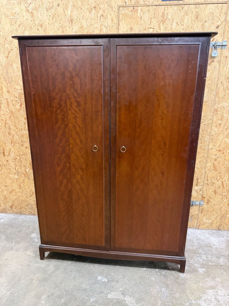 Stag Minstrel Vintage Double Wardrobe