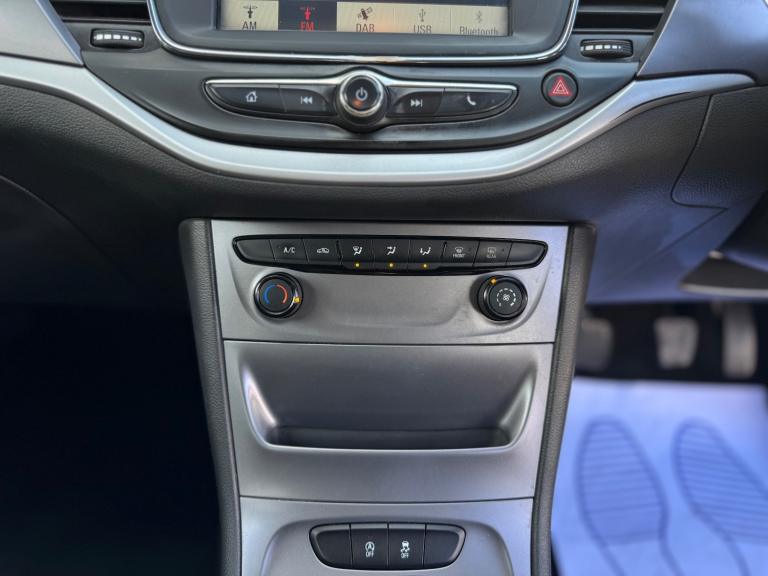 2017 Vauxhall Astra 1.6 CDTi 16V 136 Design 5dr ESTATE Diesel Manual