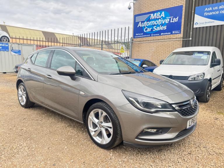 2016 Vauxhall Astra 1.4i SRi Euro 6 5dr HATCHBACK Petrol Manual