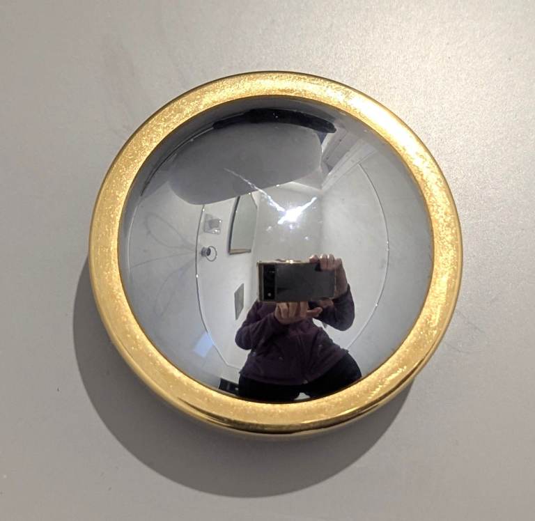 KEUCO APOLLO GLASS TUMBLER CHROME HOLDER GOLD TRIM 5.8cm W x 11cm D x 9.5cm H