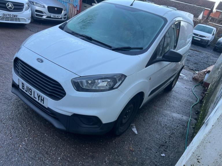 2019 Ford Transit Courier 1.5 TDCi Van [6 Speed] PANEL VAN DIESEL Manual