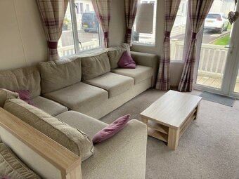 Sell or exchange beautiful static caravan in Chichester premium resort