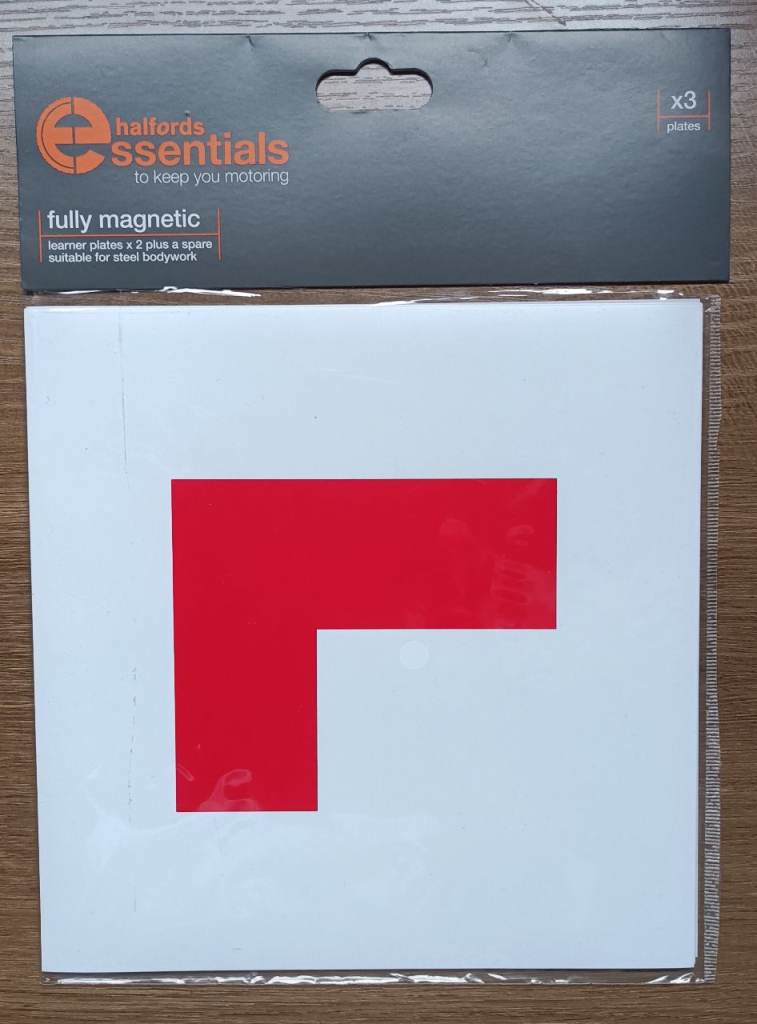 Set for Driving Lessons: Magnetic L-Plates, Baby Rearview, Interior Suction Mirrors