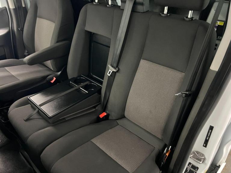 2022 Ford Transit 2.0 EcoBlue 130ps H2 Leader Double Cab Van PANEL VAN DIESEL Manual