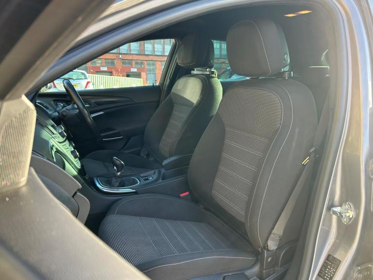 2016 Vauxhall Insignia 2.0 CDTi ecoFLEX SRi VX Line Nav Euro 6 (s/s) 5dr HATCHBACK Diesel Manual