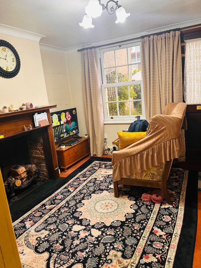 Double room in a house 