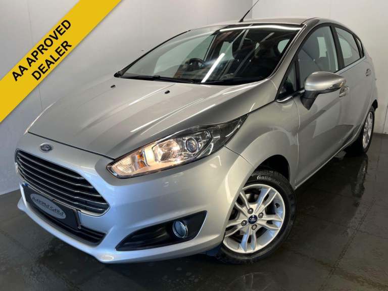 2015 Ford Fiesta 1.25 82 Zetec 5dr HATCHBACK PETROL Manual