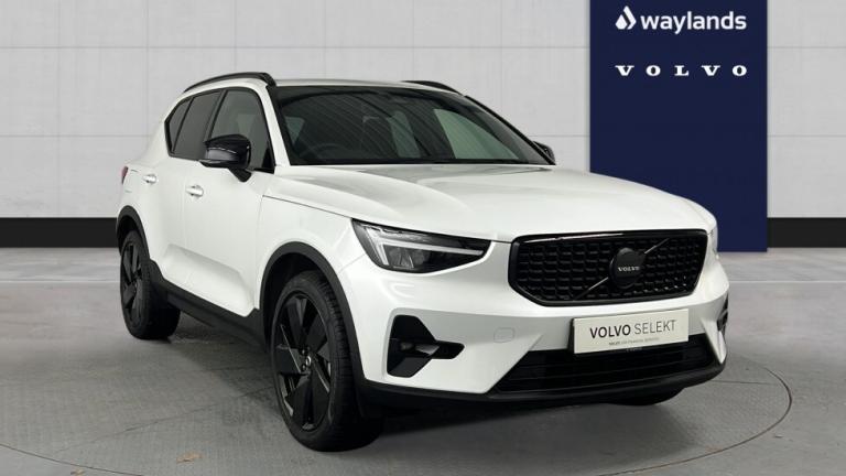 2026 Volvo XC40 B3 Black Edition Plus, Mild hybrid, Petrol(Heated Seats/Screen, Carplay) Estate P...