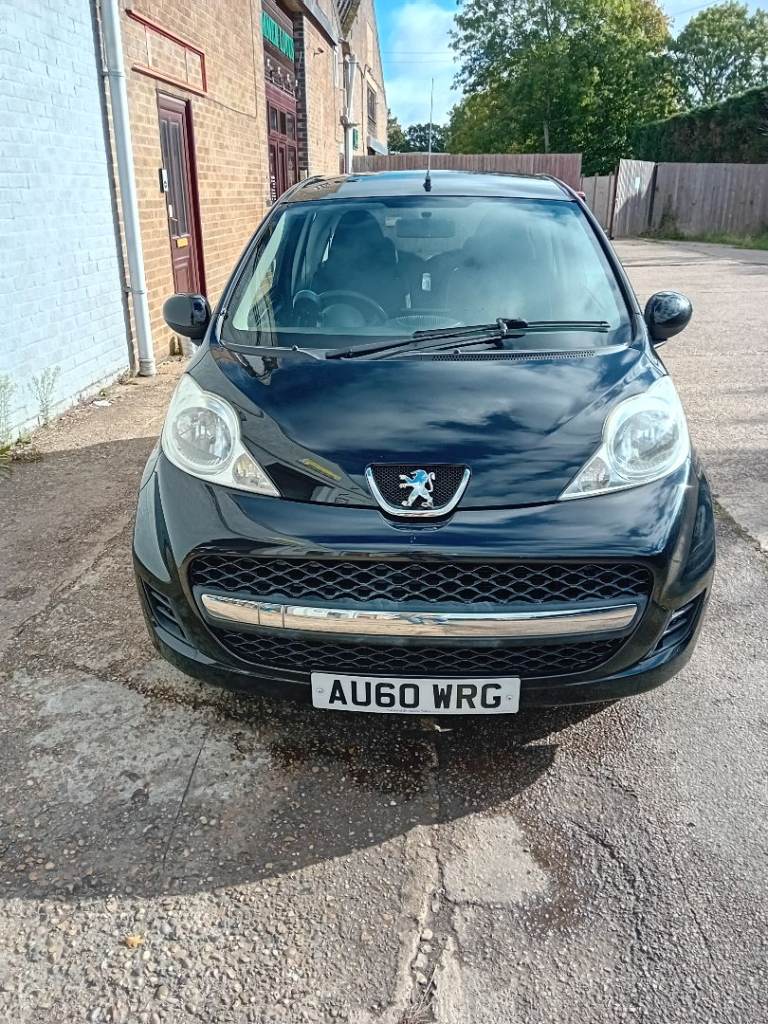 Peugeot, 107, Hatchback, 2010, Manual, 998 (cc), 3 doors