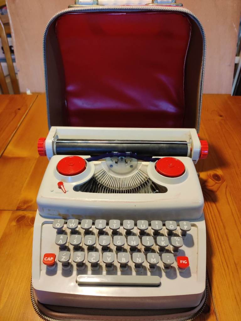 Vintage Petite Typewriter 1960's