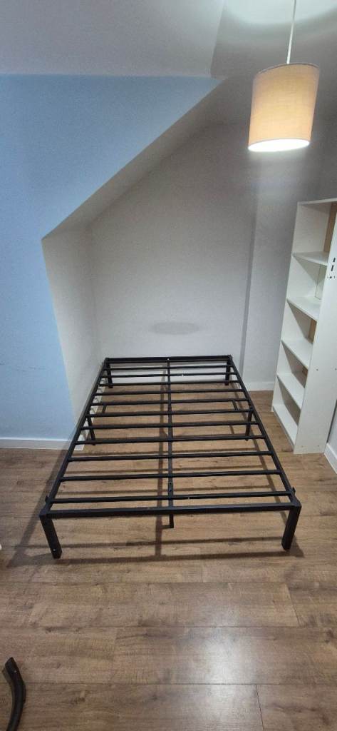 Metal Bed Frame – Black, Good Condition