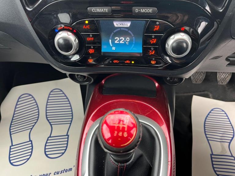 2015 Nissan Juke 1.2 DIG-T Tekna Euro 5 (s/s) 5dr Euro 5 HATCHBACK Petrol Manual