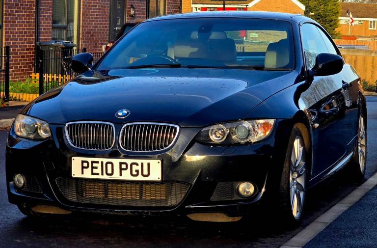 BMW, 3 SERIES, Convertible, 2010, Semi-Auto, 2993 (cc), 2 doors BARGAIN !!!