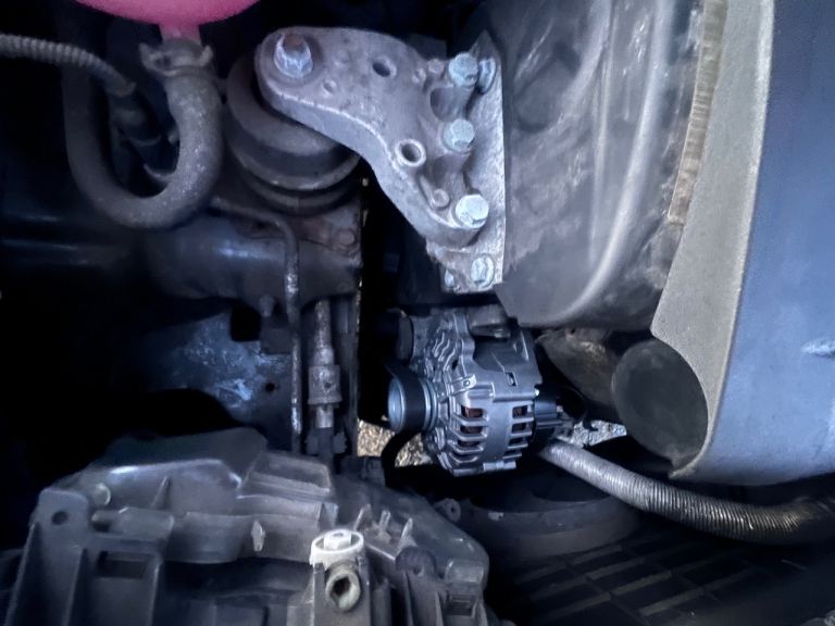 Skoda, FABIA, Saloon, 2005, Manual, 1390 (cc), 4 doors