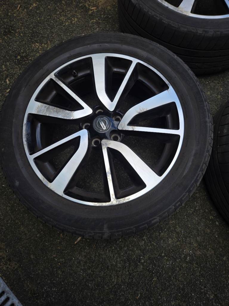 Nissan Qashkai alloys 