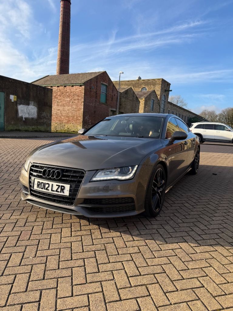Audi, A7, Hatchback, 2012, Semi-Auto, 2967 (cc), 5 doors