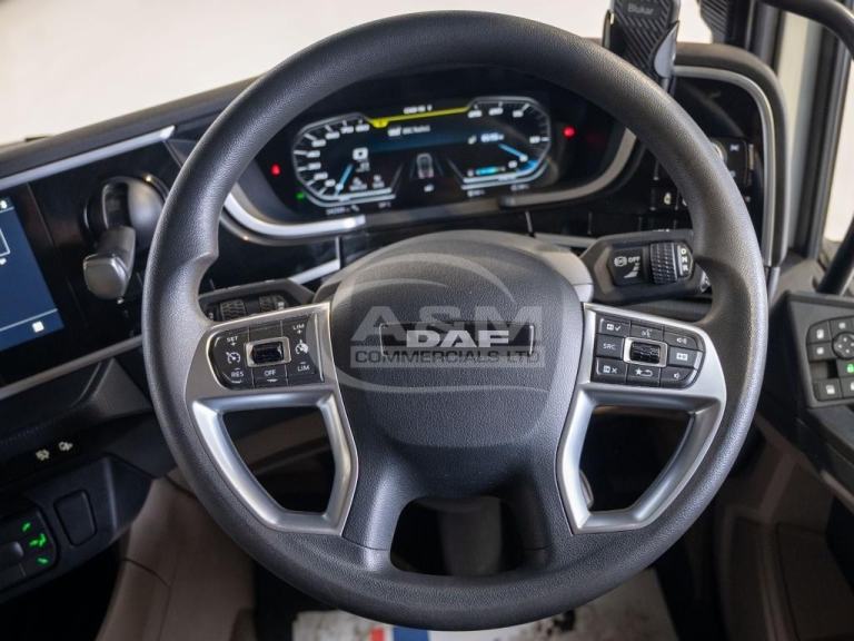 2023 (72) DAF XG 480 6X2 SMALL MIDLIFT