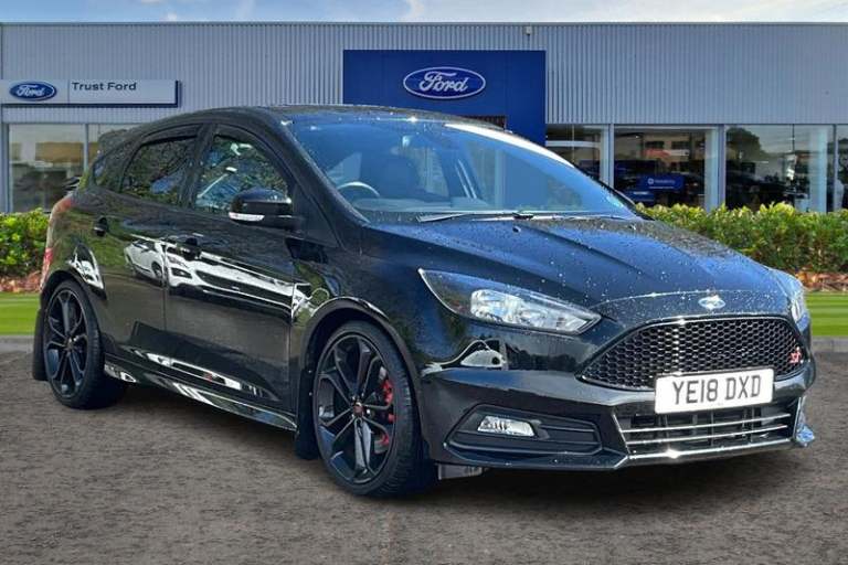 2018 Ford Focus 2.0T EcoBoost ST-2 Navigation 5dr HATCHBACK PETROL Manual