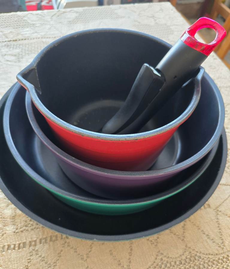 Lakeland Removable Handle Pan Set - 4 Pans & 2 handle 