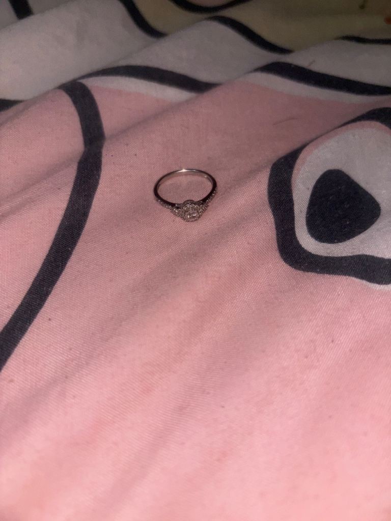 Entangagment ring sliver 